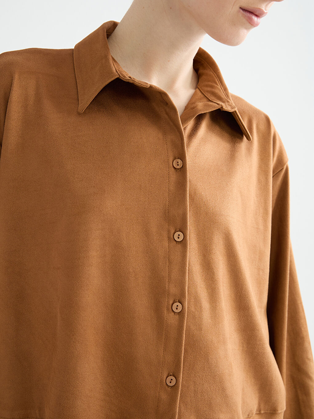 Bej Kadın Süet Görünümlü Gömlek-2