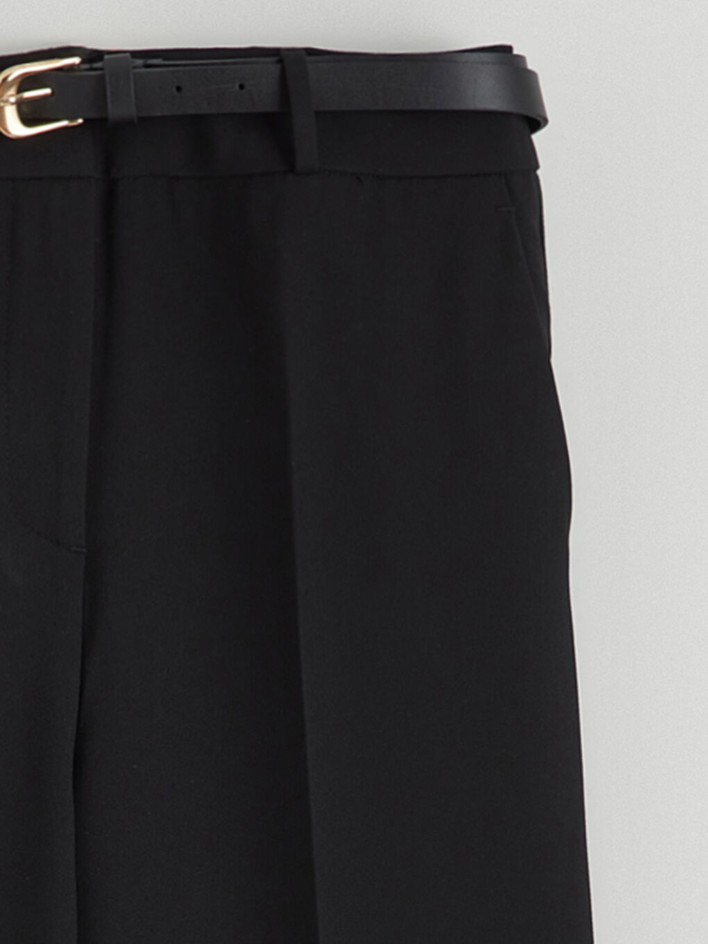 Siyah Beli Kemerli Geniş Paça Kadın Pantolon-5
