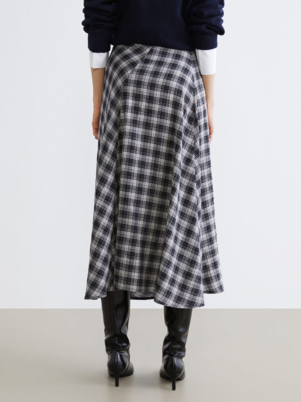 Waist Zippered A-Line Skirt-3