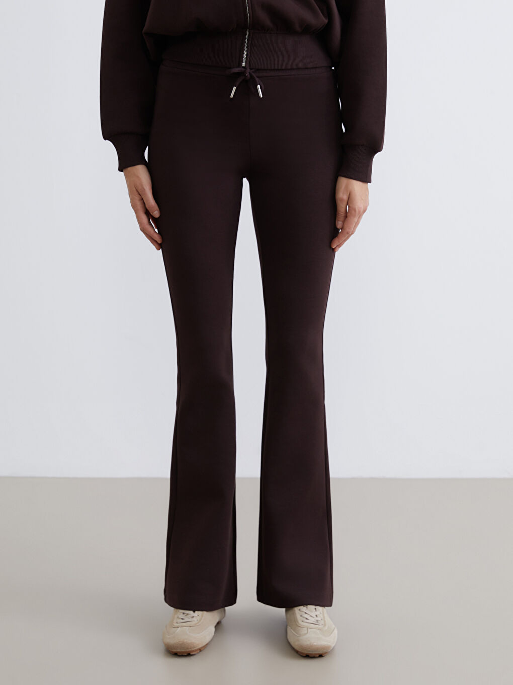 Mürdüm Beli Lastikli İspanyol Paça Kadın Eşofman Altı-1