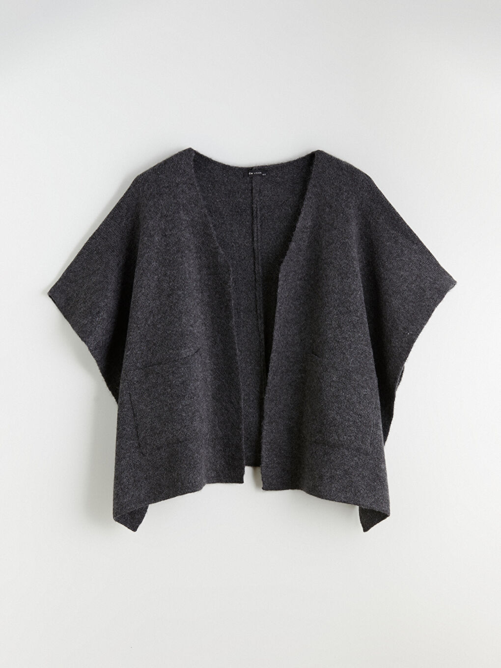 Antrasit Şal Yaka Oversize Kadın Triko Panço-4