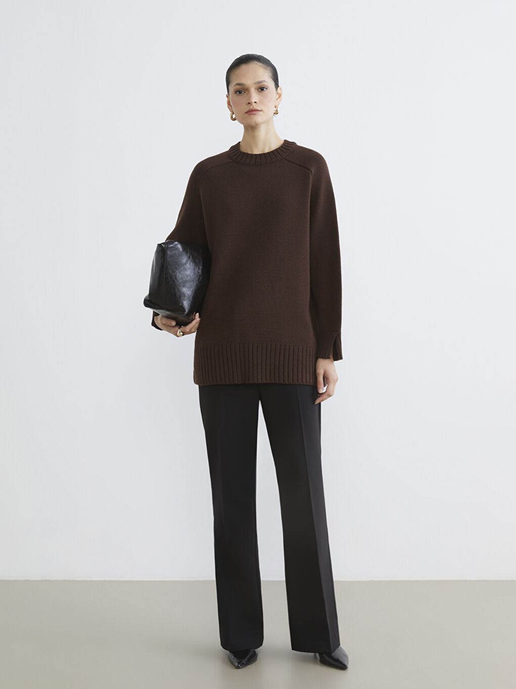 Kahverengi Bisiklet Yaka Oversize Kadın Triko Tunik-1