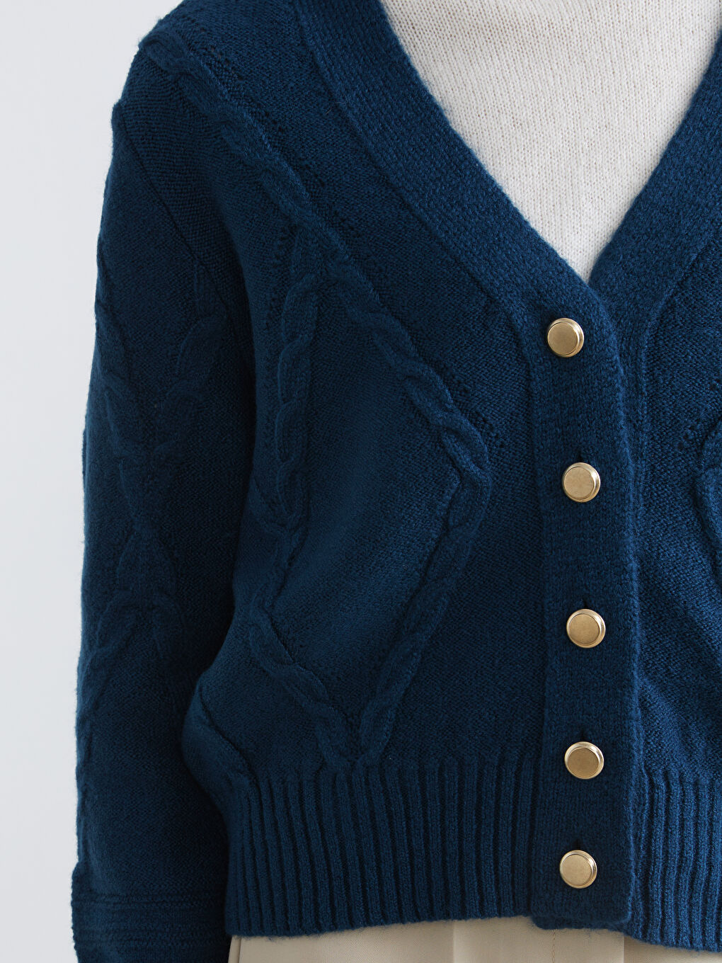 Petrol V Yaka Kendinden Desenli Kadın Triko Hırka-2