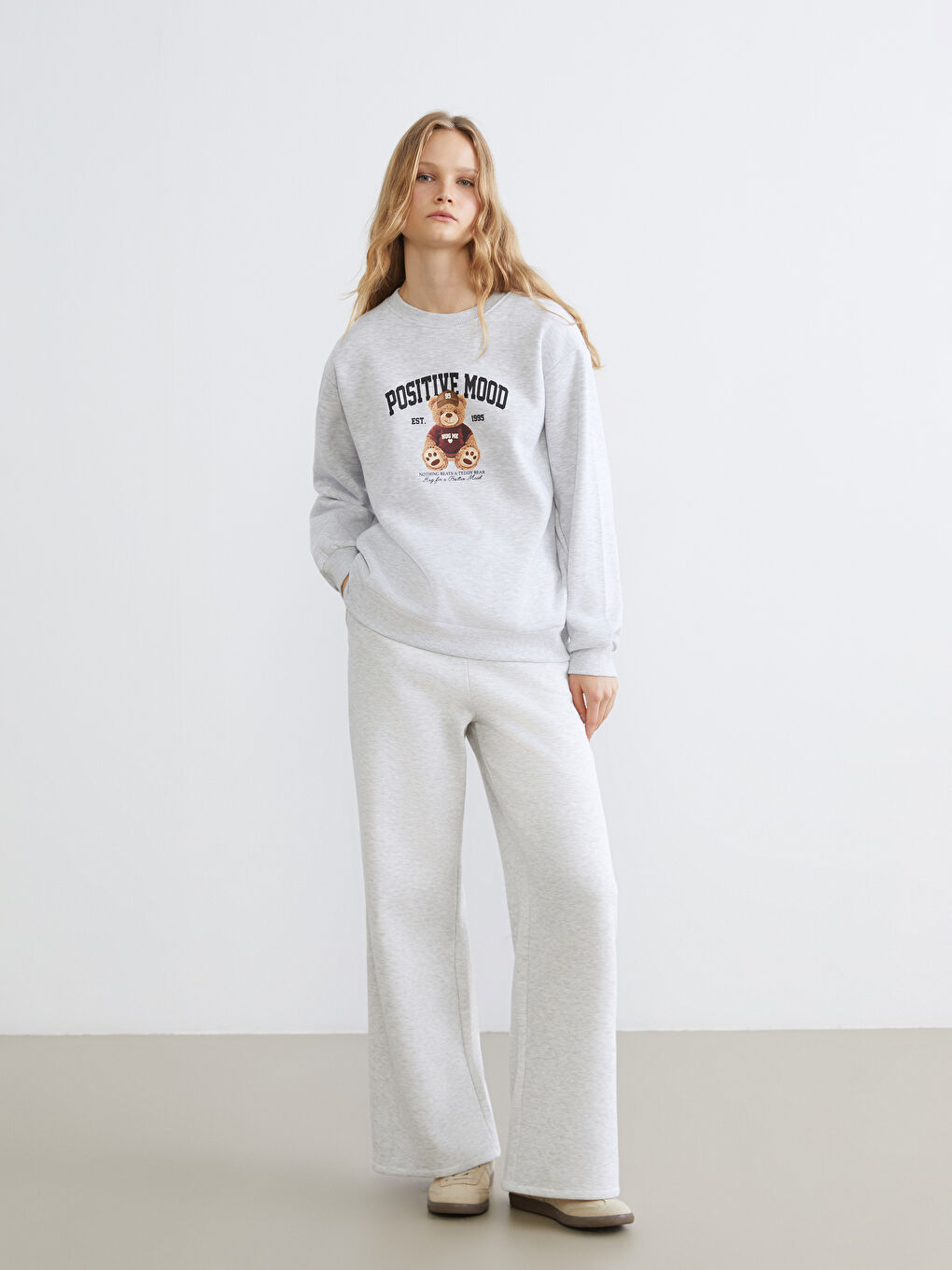 Elastic Waist Wide Leg Women's Thick Sweatpants