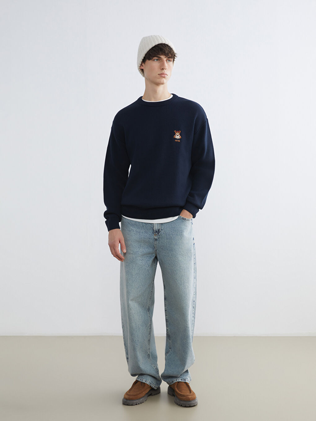 Lacivert Bisiklet Yaka Ayı Teddy Nakışlı Erkek Triko Kazak-1