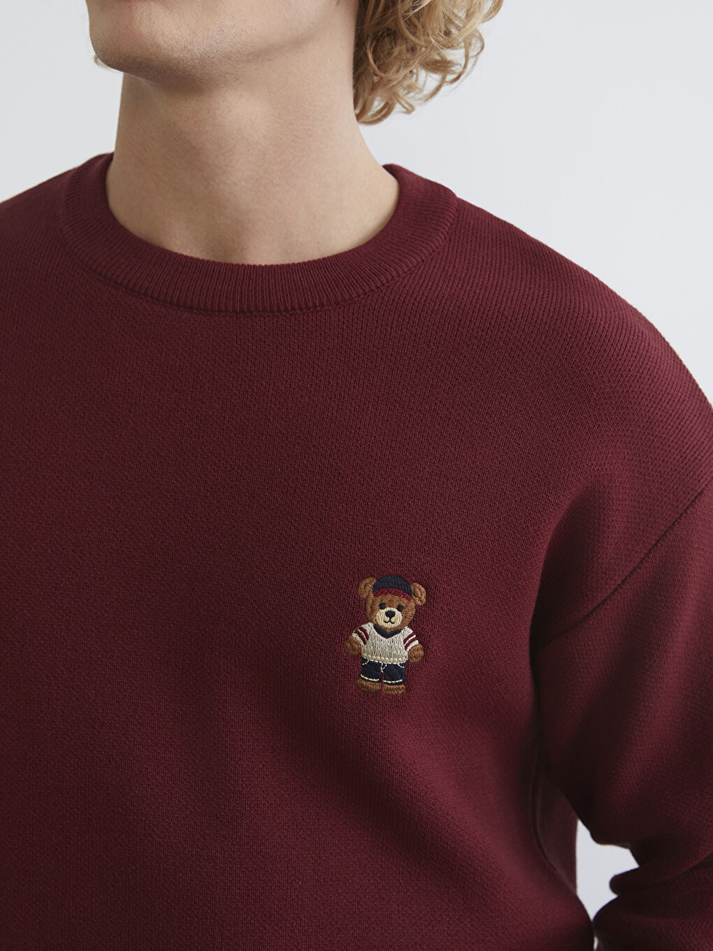 Kırmızı Bisiklet Yaka Ayı Teddy Nakışlı Erkek Triko Kazak-2