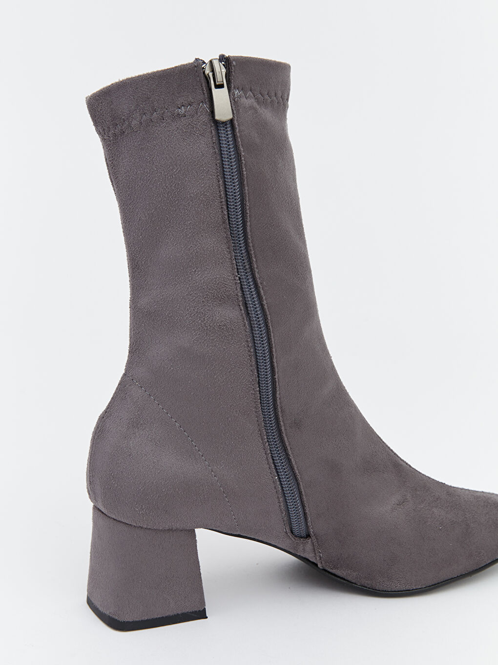 Gri Süet Görünümlü Kadın Topuklu Bot-4