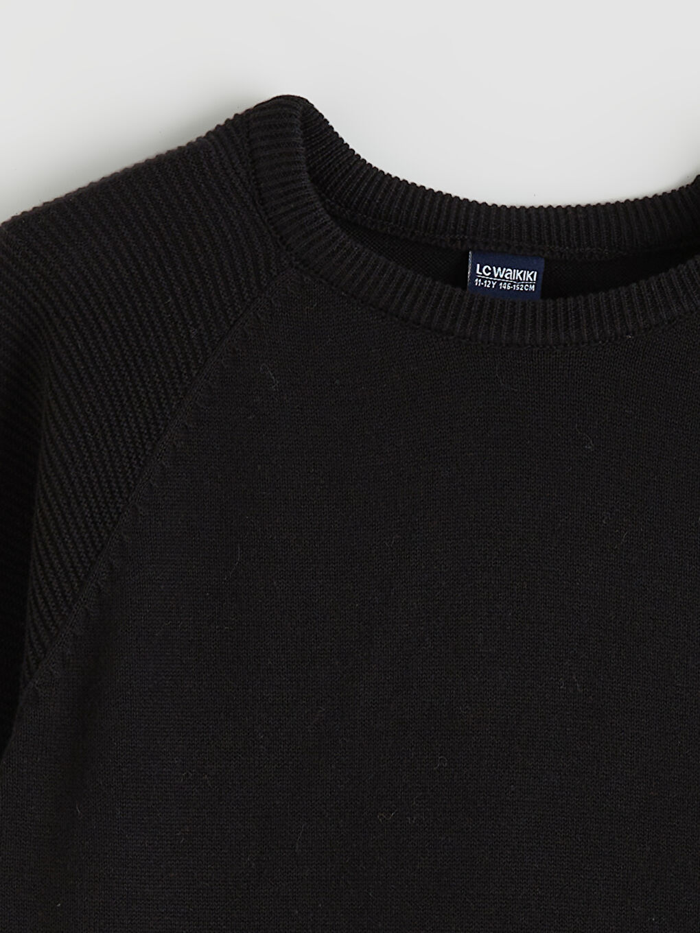 Siyah Bisiklet Yaka Erkek Çocuk Triko Kazak-1