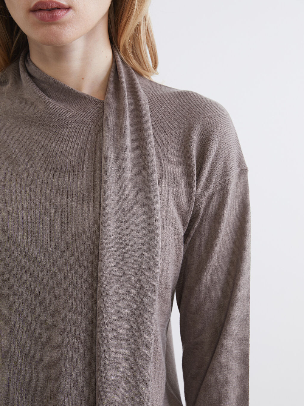 Bej Şal Yaka Kadın Triko Kazak-2