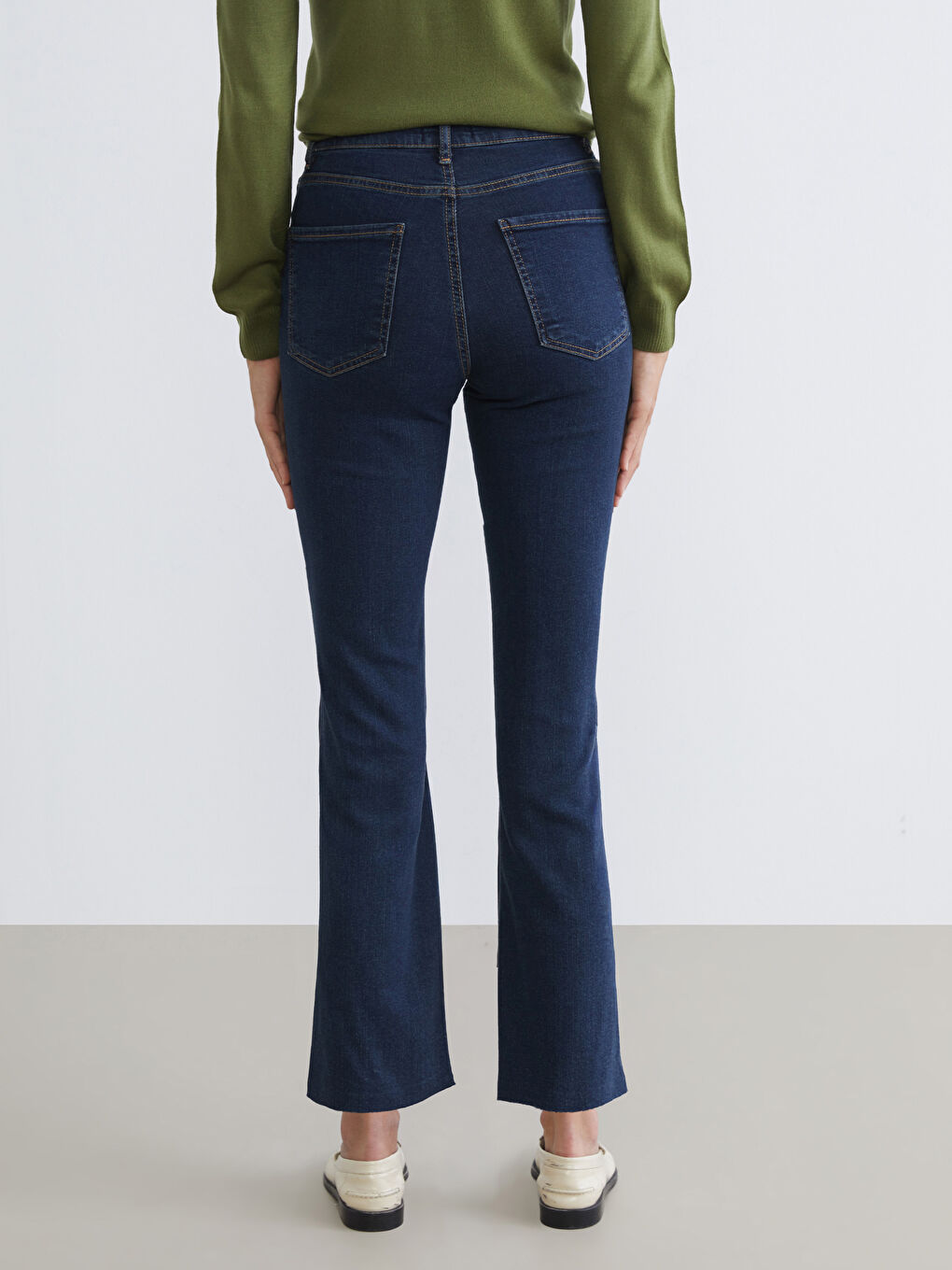 Cropped Flare Women's Jeans-3