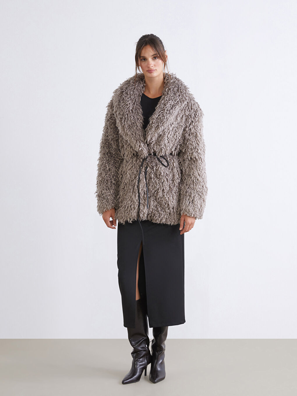 Kahverengi Bisiklet Yaka Kadın Kürk Mont-1