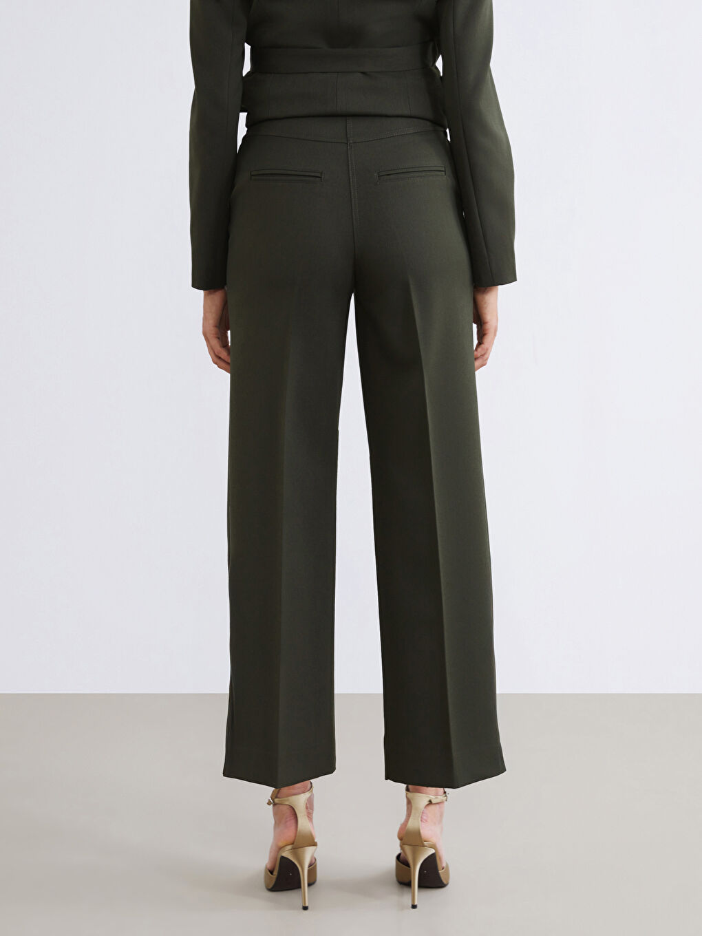 Haki Loose Fit Geniş Paça Kadın Pantolon-3