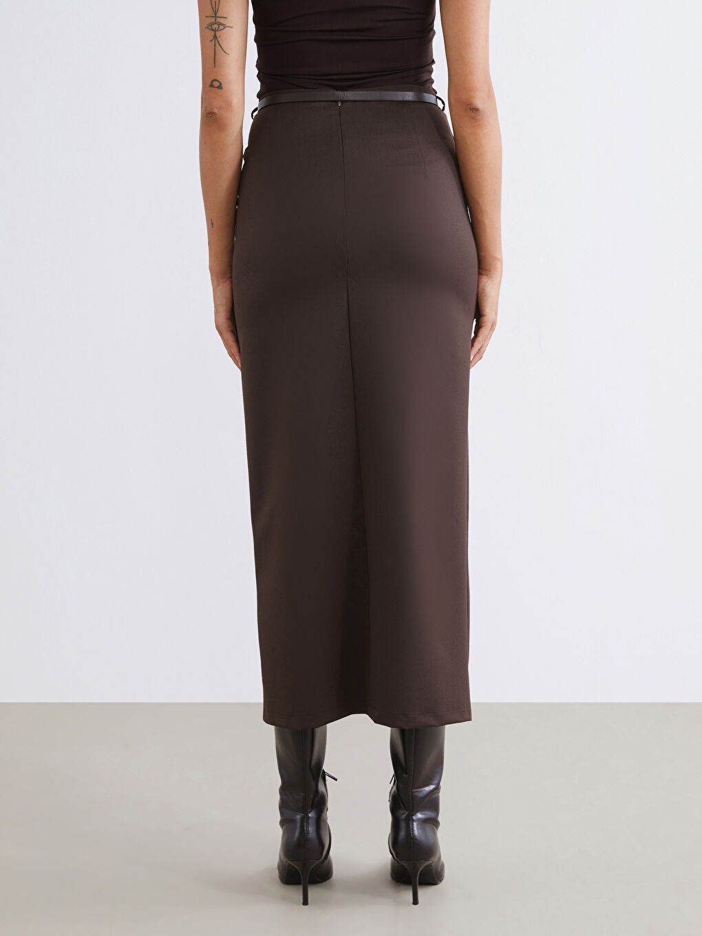 Kahverengi Beli Fermuarlı Yırtmaçlı Etek-4