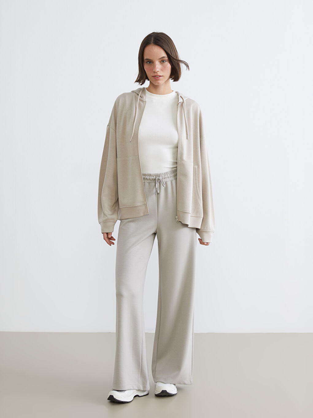 Hooded Oversize Women's Zipper Sweatshirt-1