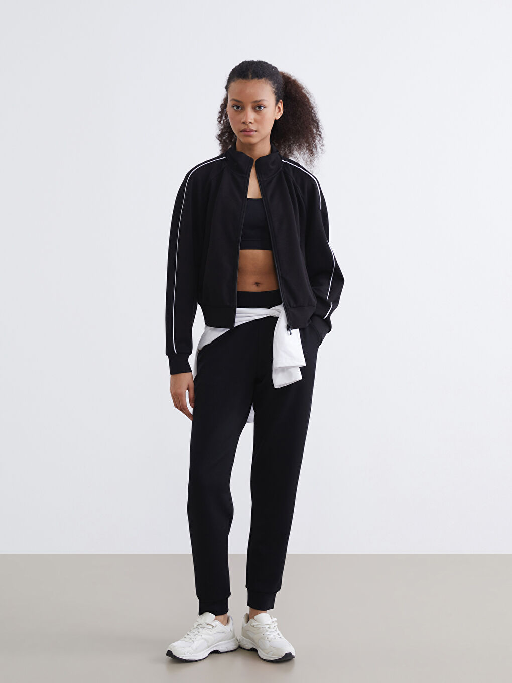 Soft Touch Oversize Women's Zipper Sweatshirt-1