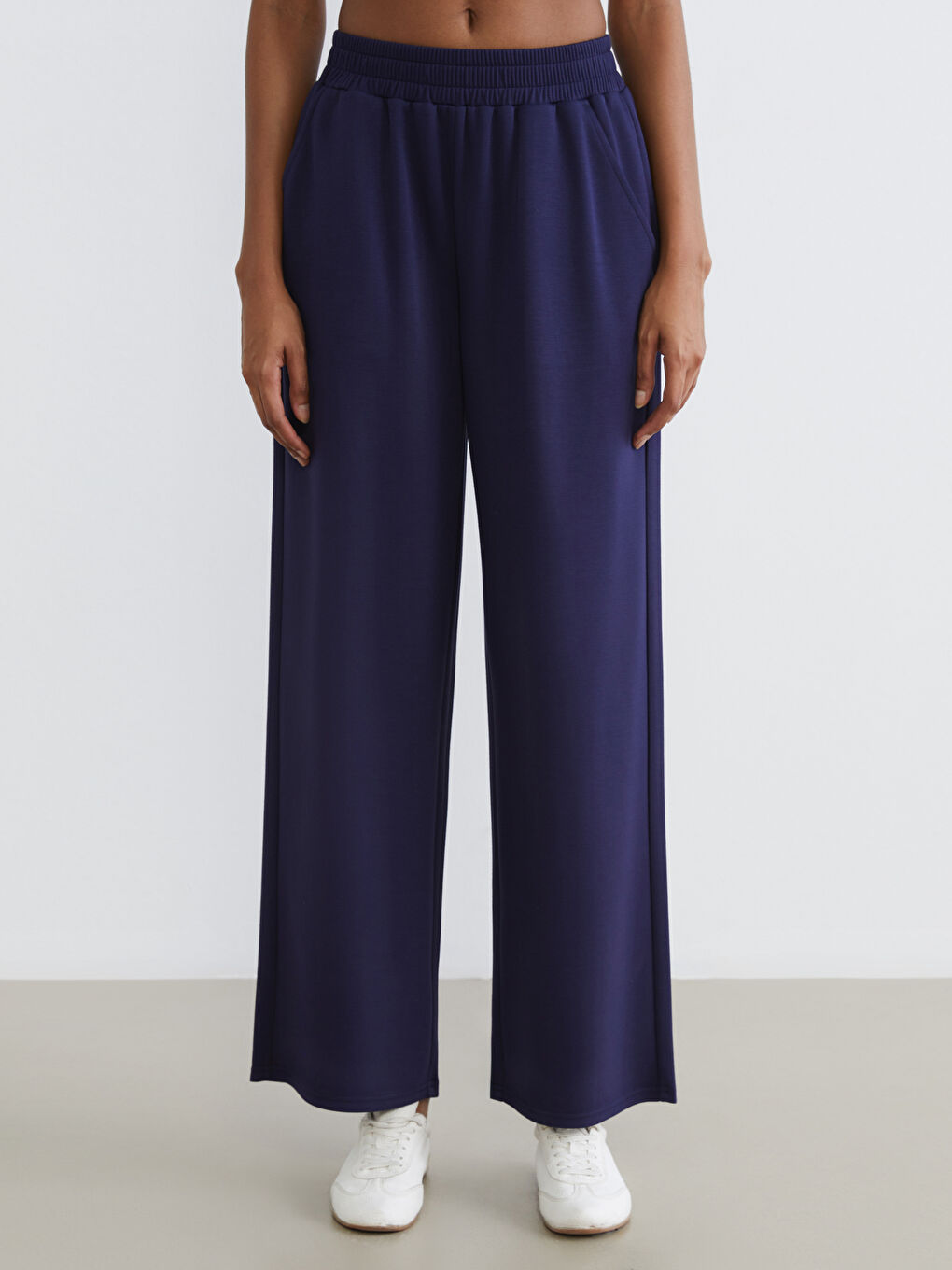 Женщины Синий Брюки‑джоггеры-1