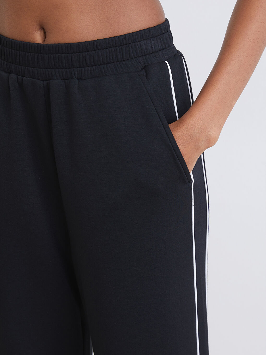 Әйелдер қара Жайлы спорт шалбар-2