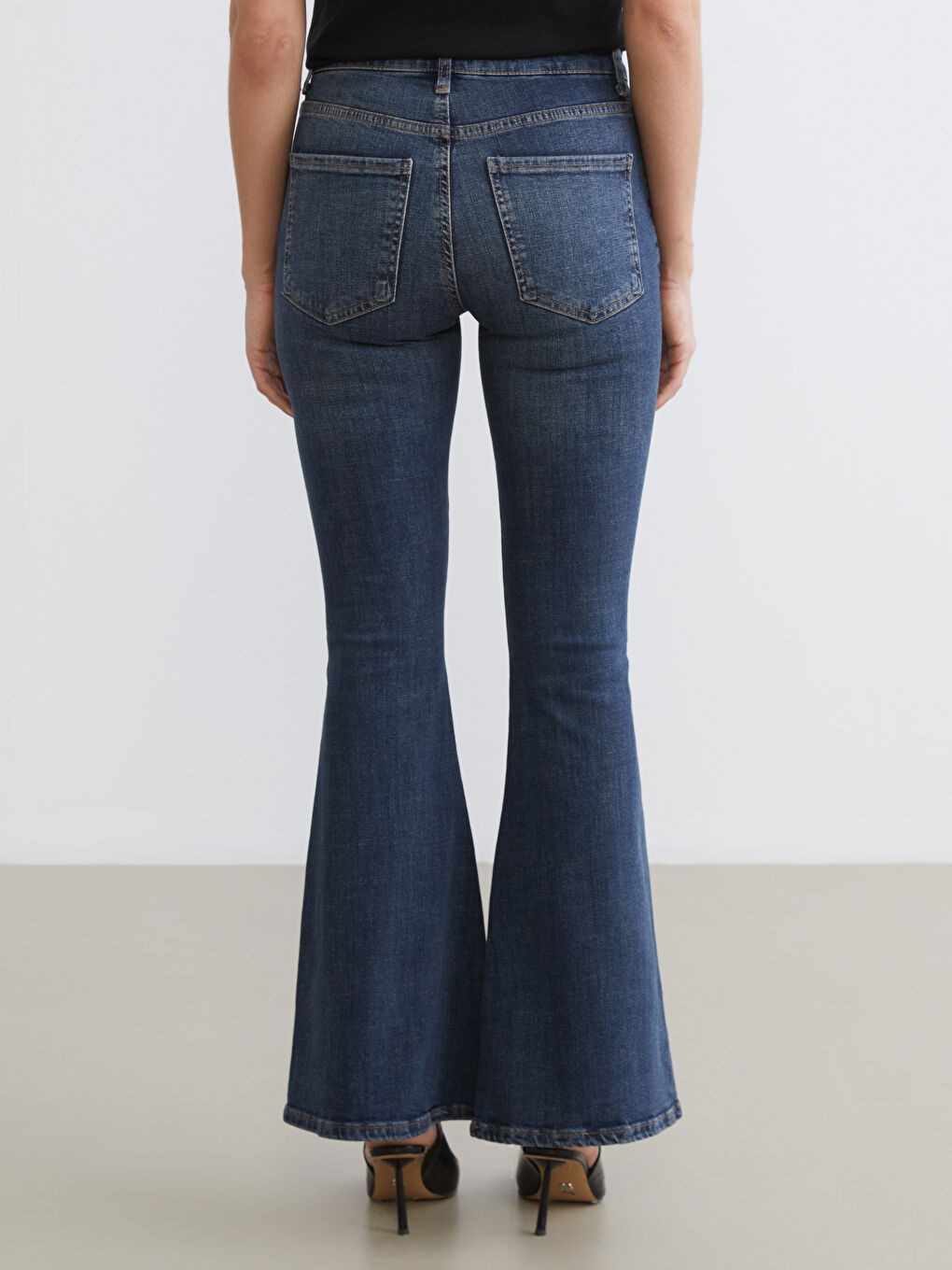 İndigo Flare Kadın Jean Pantolon-3
