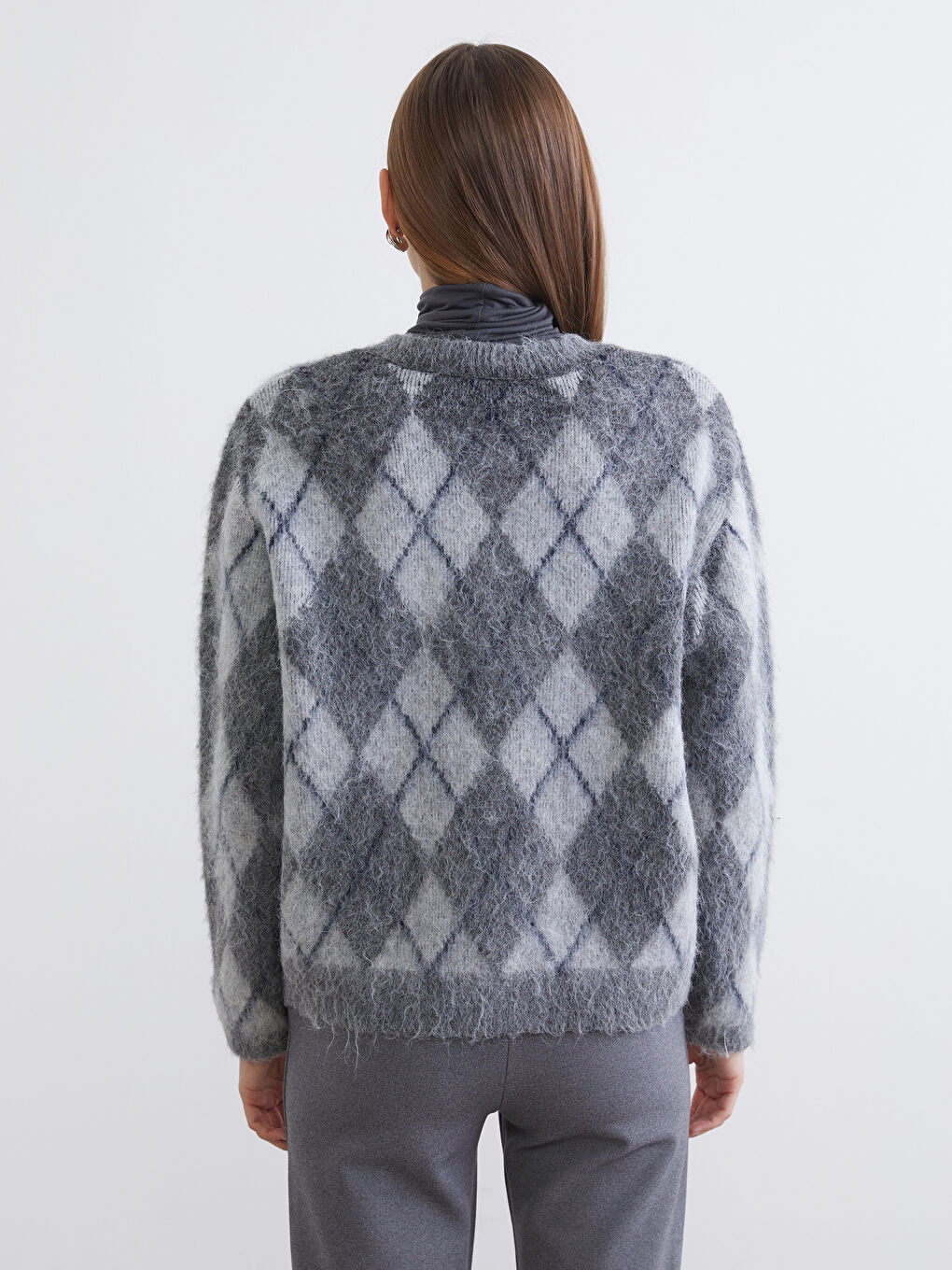 Gri Bisiklet Yaka Baklava Desenli Kadın Triko Hırka-3