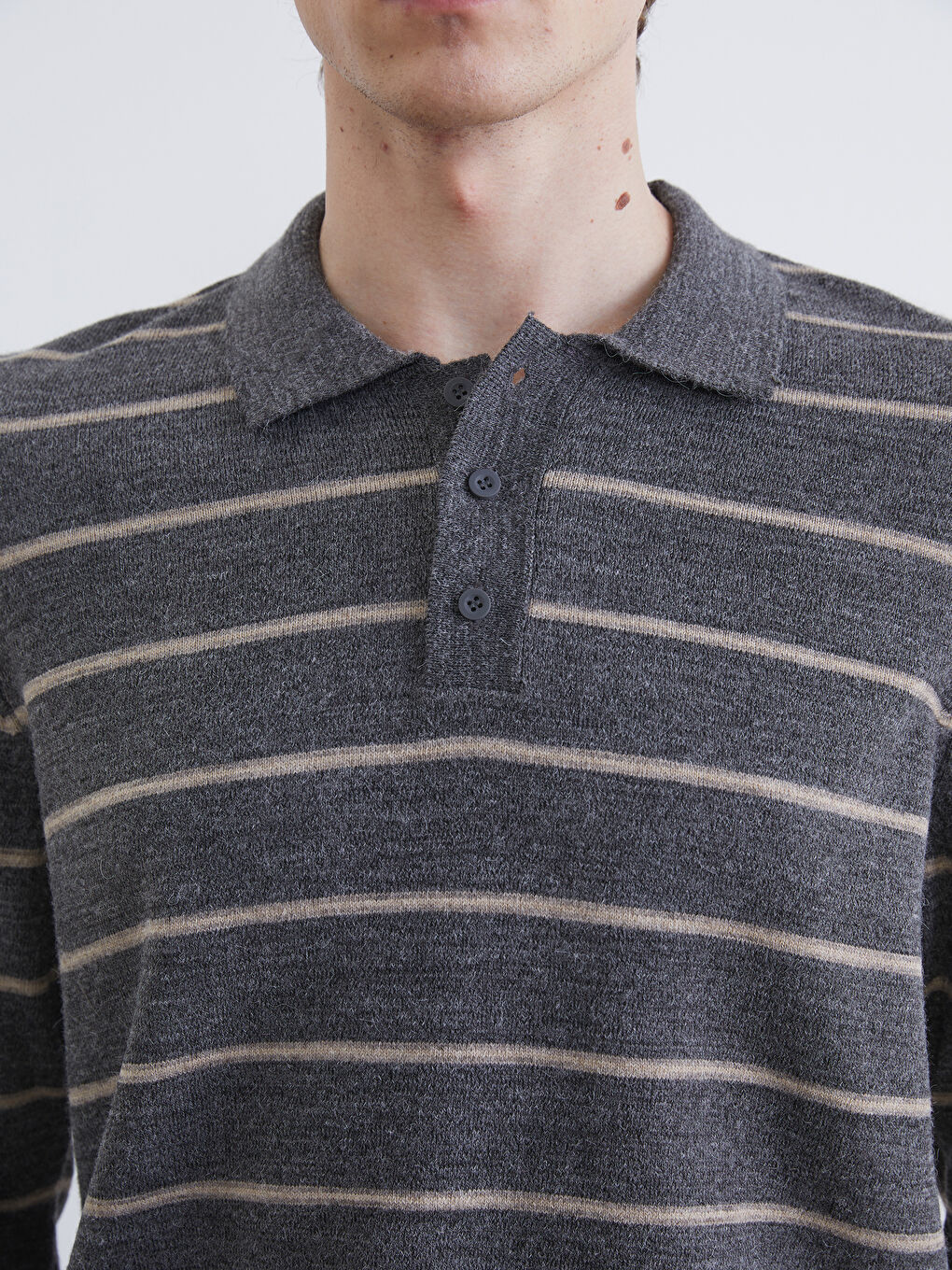 Gri Polo Yaka Çizgili Erkek Triko Kazak-2