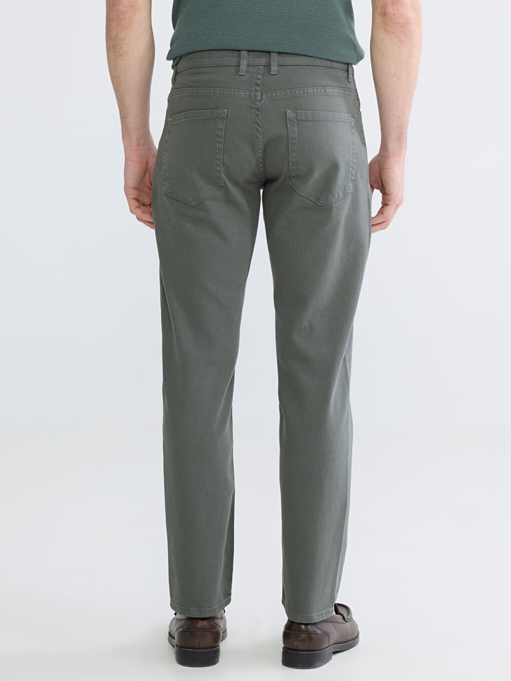 779 جينز بقصة عادية رجال-3