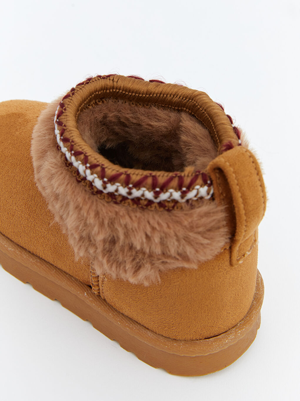 Bej İçi Kürklü Kız Bebek Bot-5