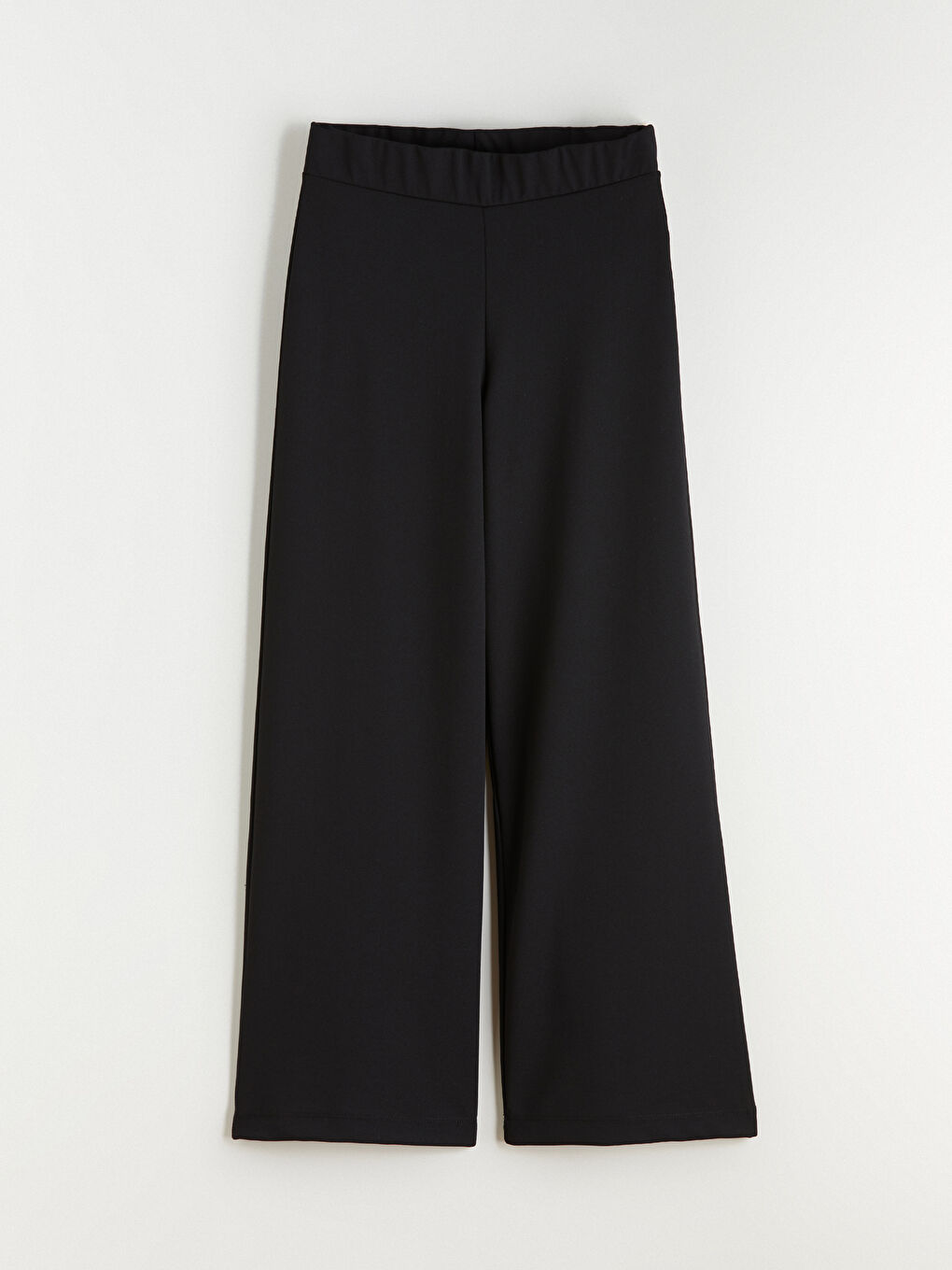 Siyah Beli Lastikli Geniş Paça Kadın Pantolon-4