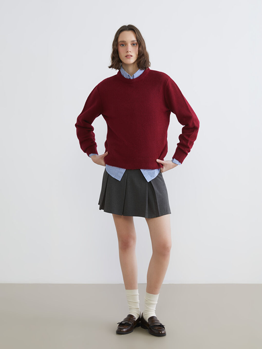 Crew Neck Women's Knitwear Sweater-1