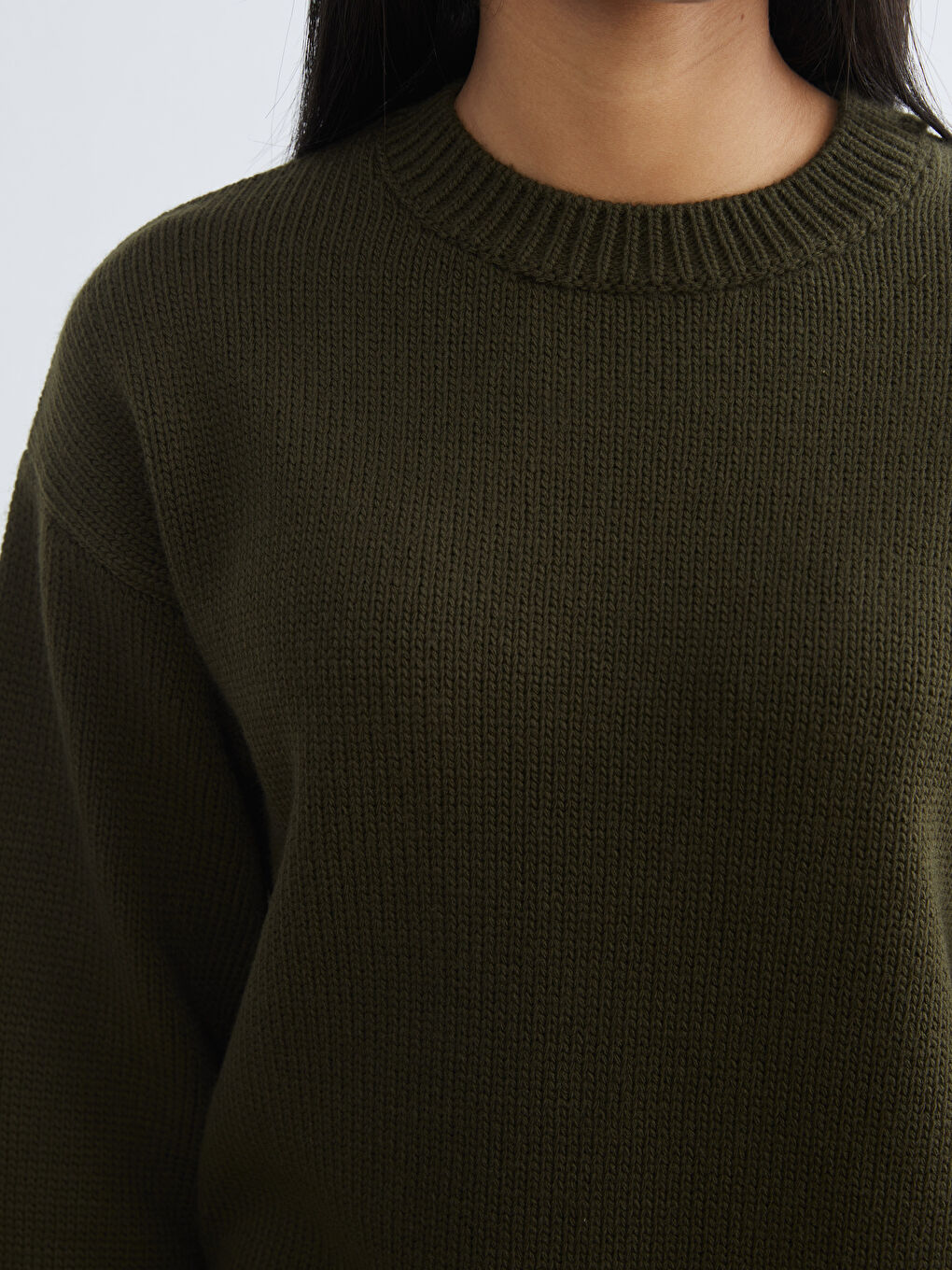 მრგვალი საყელო ქალებისთვის ტრიკოტაჟის სვიტერი-2