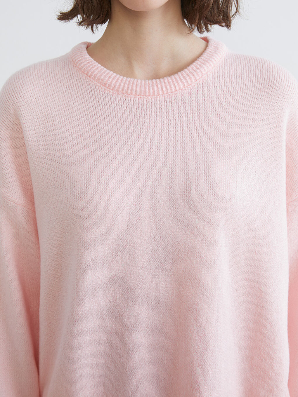 Crew Neck Women's Knitwear Sweater-2