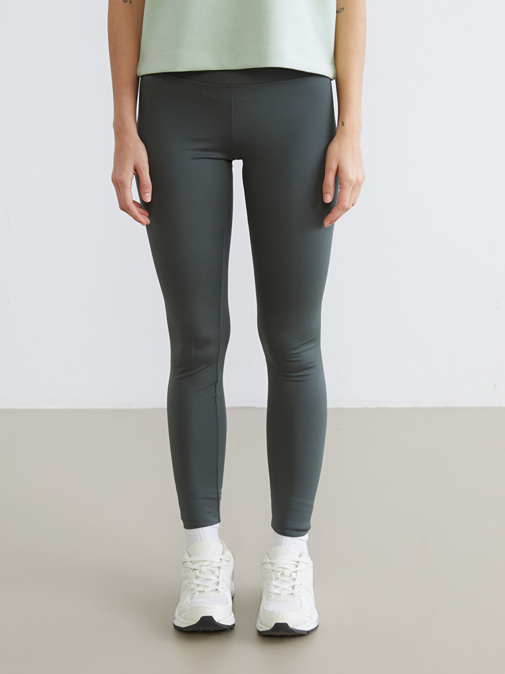 Әйелдер жасыл Спорттық леггинстер-1