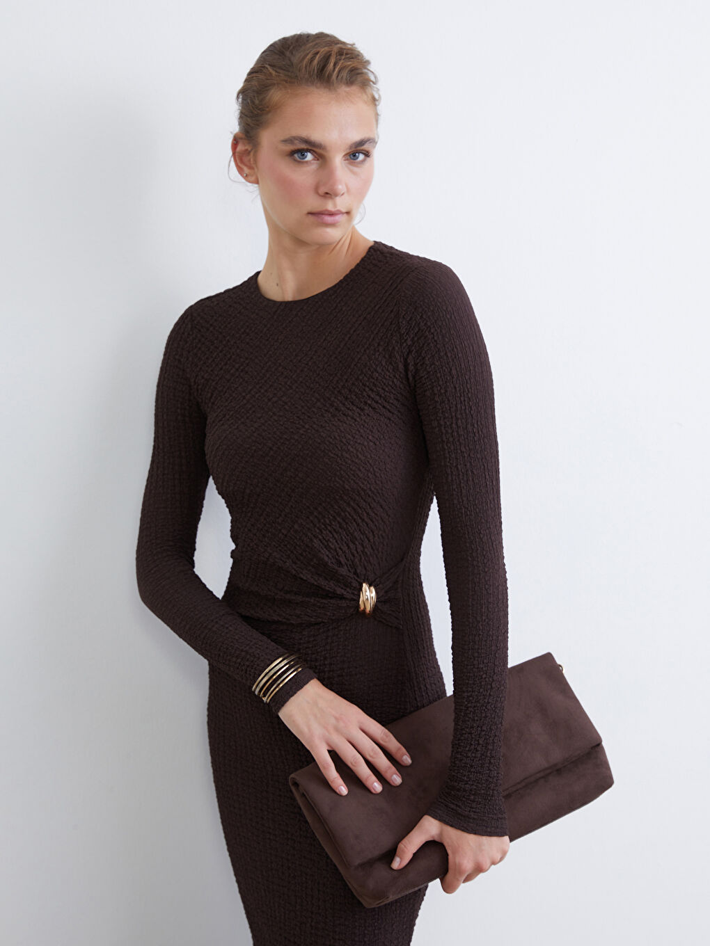 Kahverengi Bisiklet Yaka Dokulu Büzgülü Elbise-1