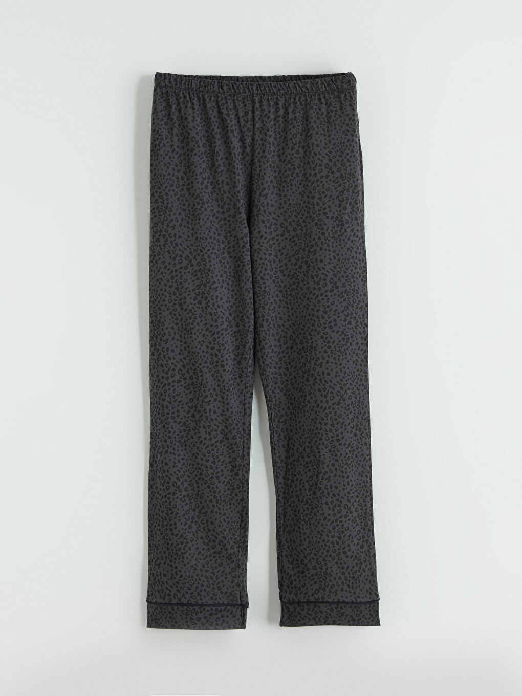 Antrasit Gömlek Yaka Leopar Desenli Kadın Pijama Takımı-7