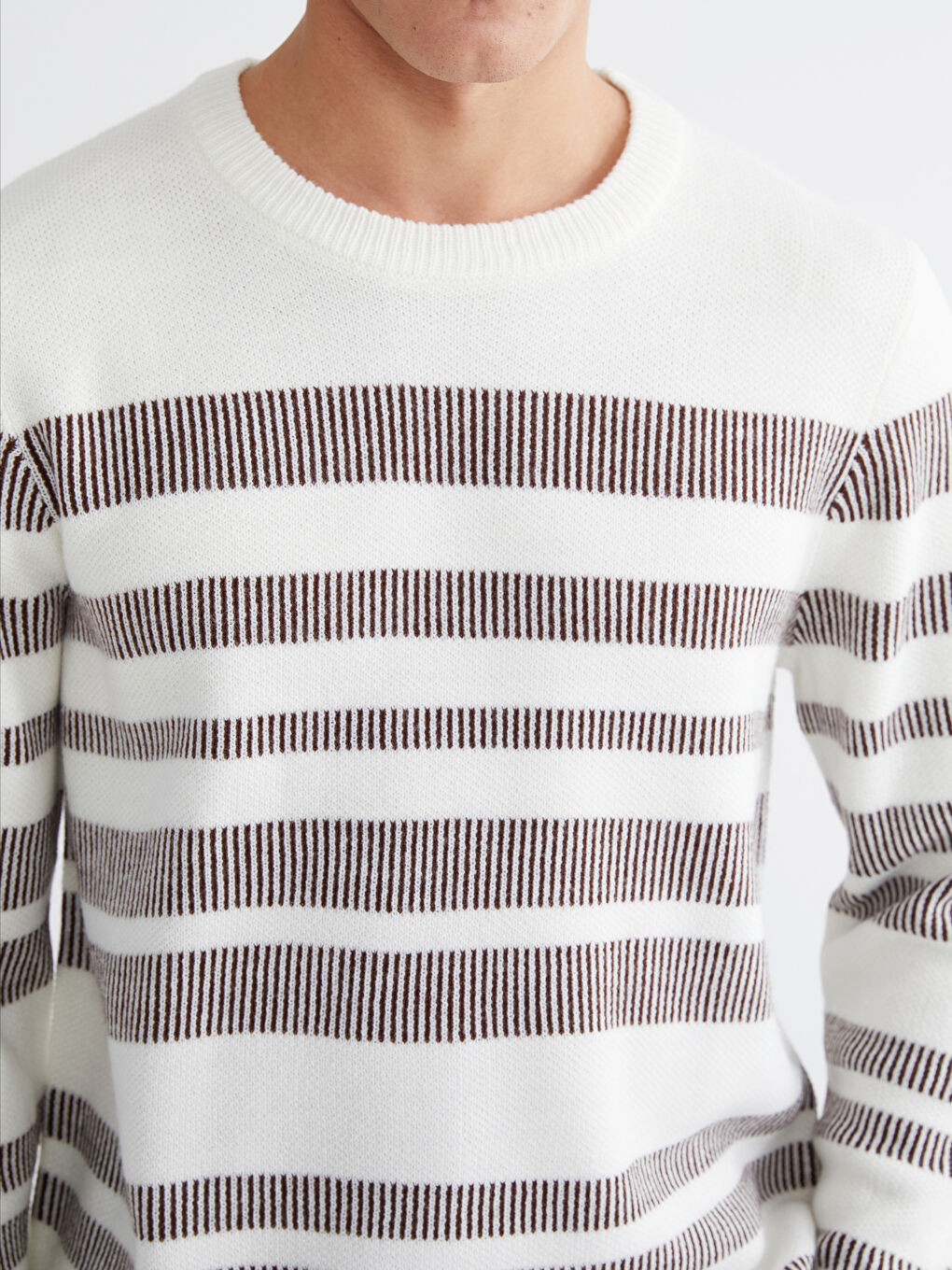 Ekru Bisiklet Yaka Çizgili Erkek Triko Kazak-2