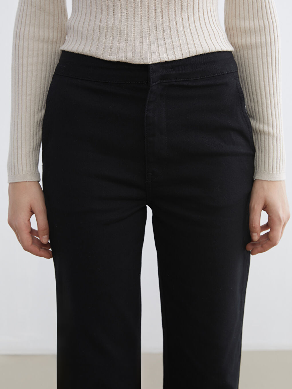 Siyah Flare Kadın Jean Pantolon-2