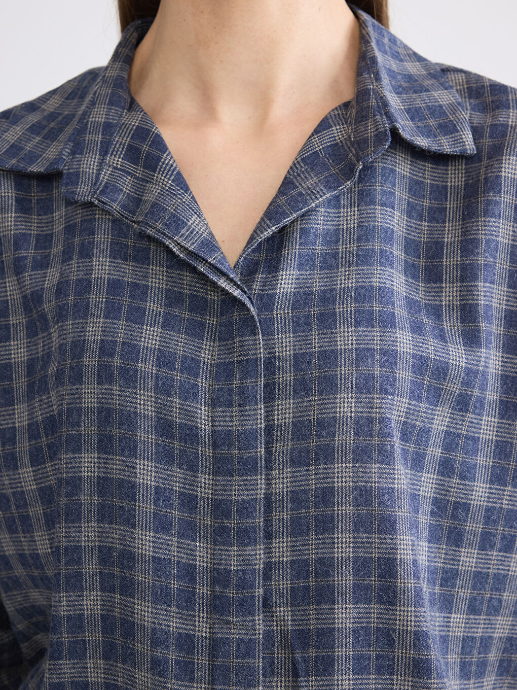 قميص كحلي امرأة-2