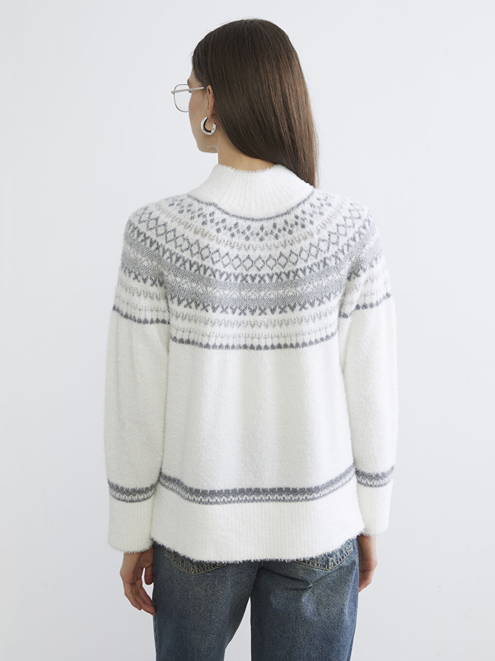 Ekru Dik Yaka Desenli Kadın Triko Kazak-3