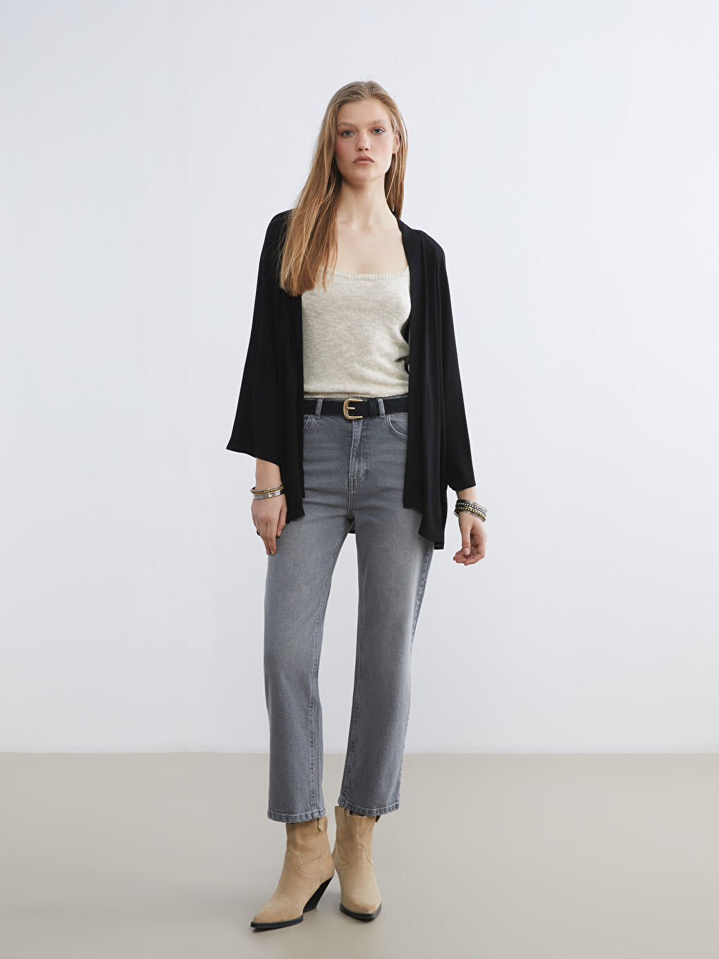 Gri Straight Fit Kadın Jean Pantolon