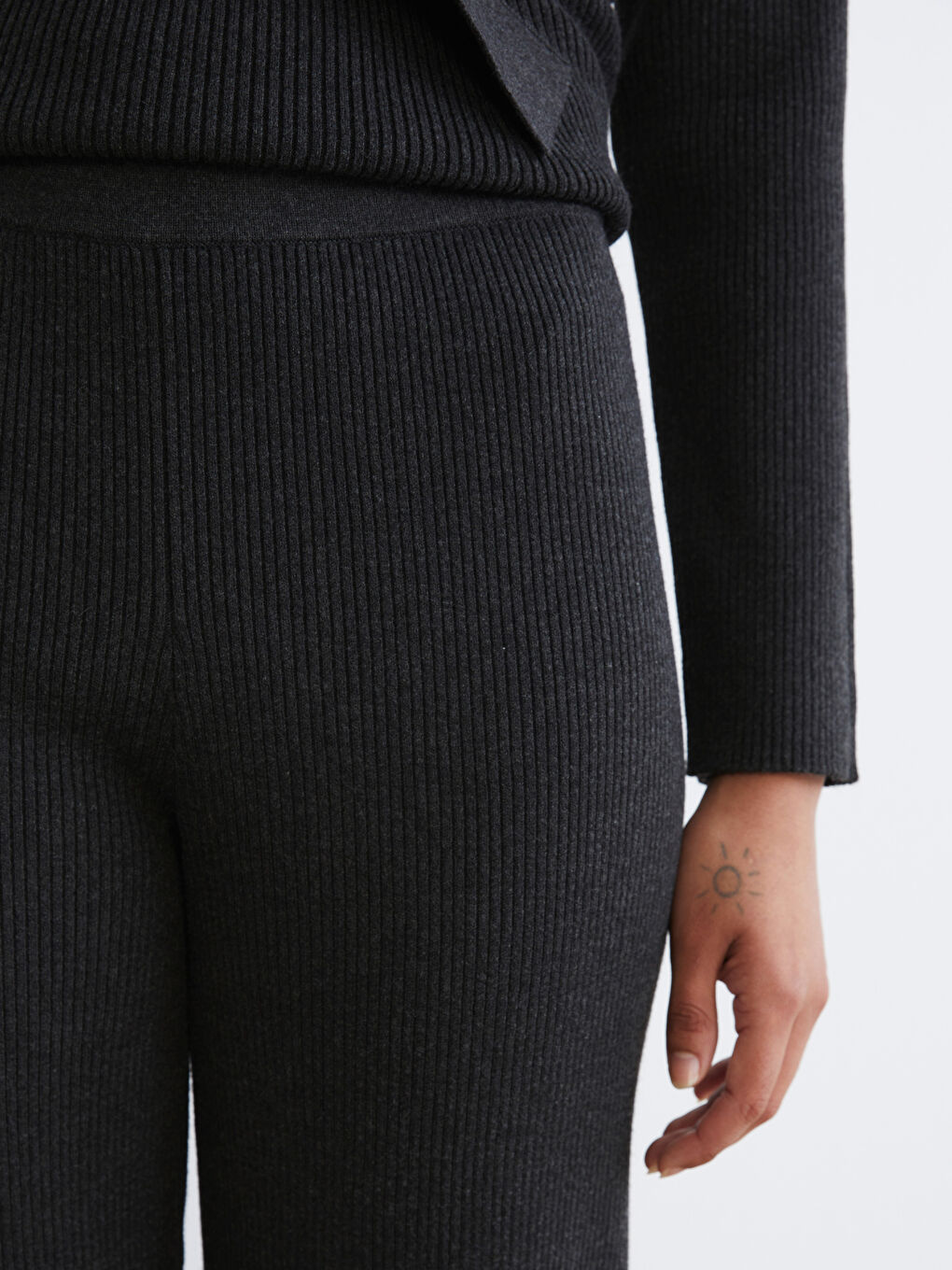 Elasticated Waist Wide Leg Women's Knitwear Trousers-2