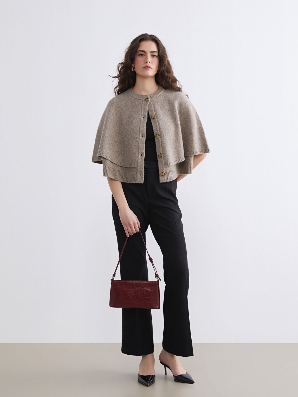 Әйелдер сарғыш Пончо-1