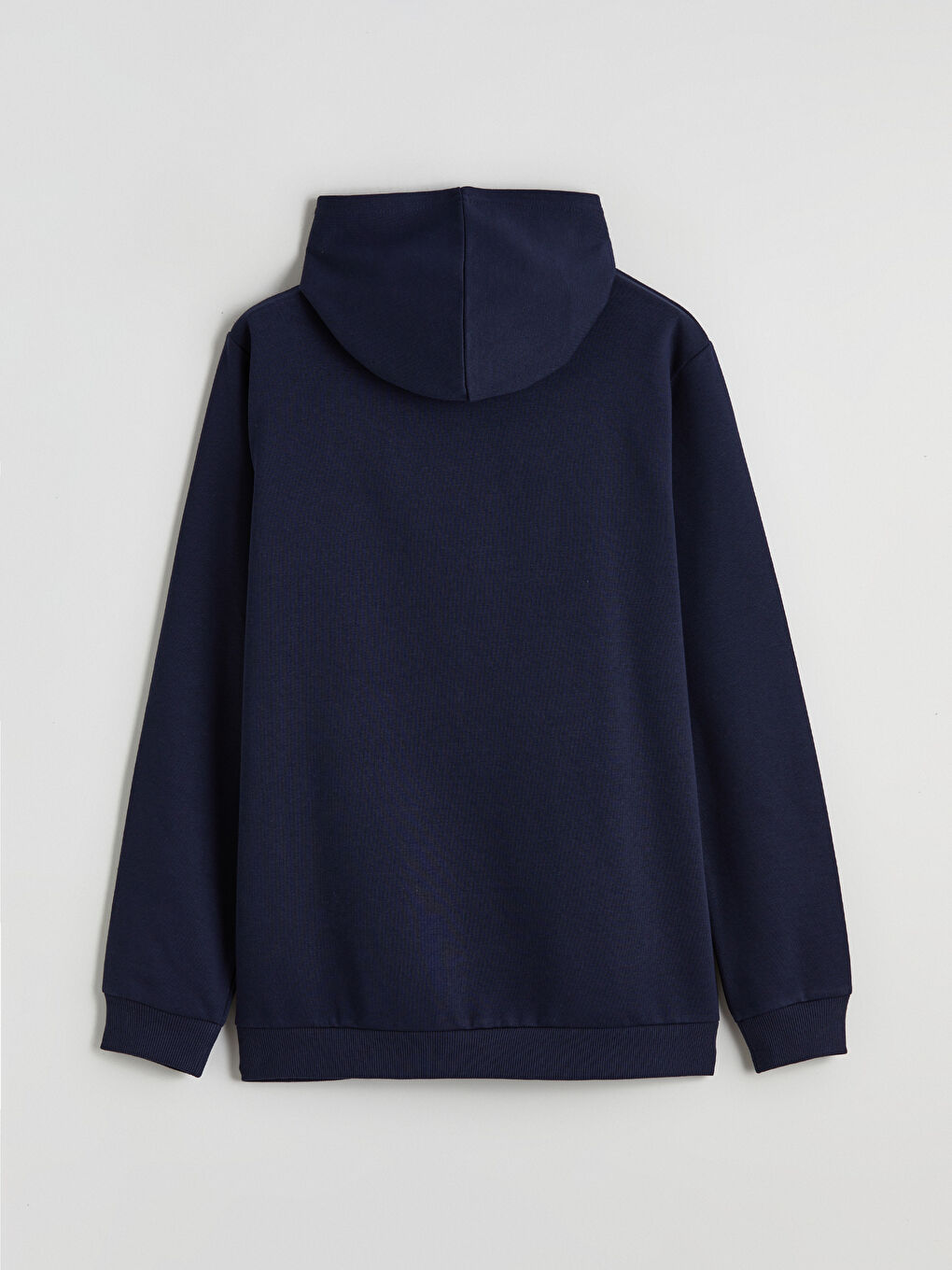 سوێتشێرتی کوڕانەی کڵاو دار و ئەستوور و زیپدار-3