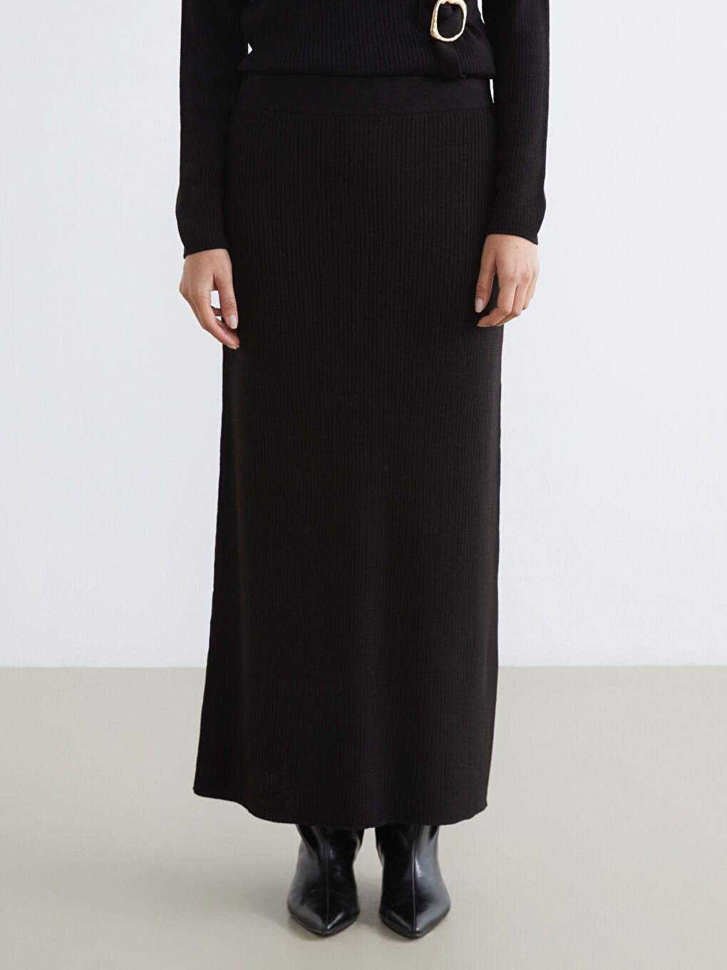 Siyah Beli Lastikli Fitilli Triko Etek-1