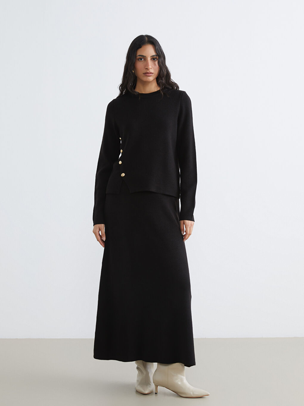 Crew Neck Women's Knitwear Sweater-1