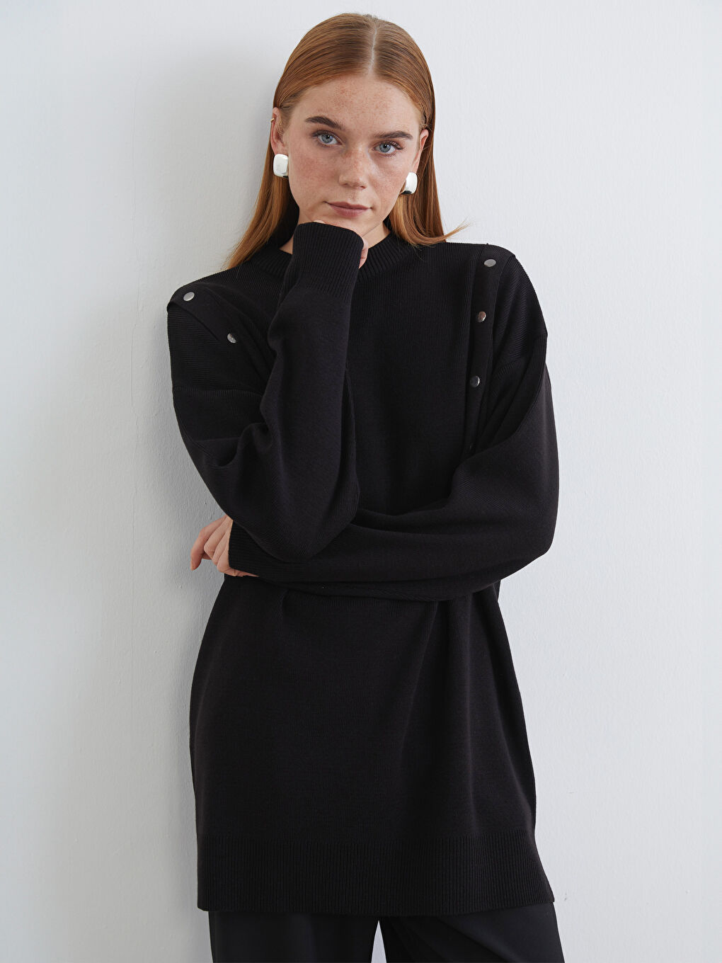 Siyah Bisiklet Yaka Kadın Triko Tunik