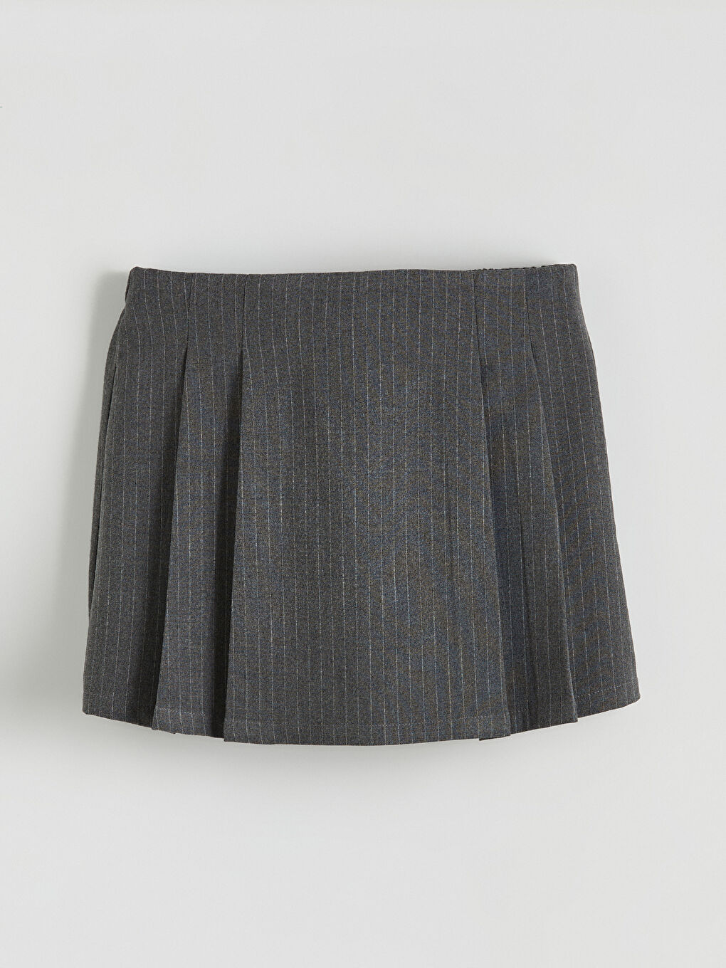 Gri Beli Lastikli Pileli Kız Çocuk Şort Etek