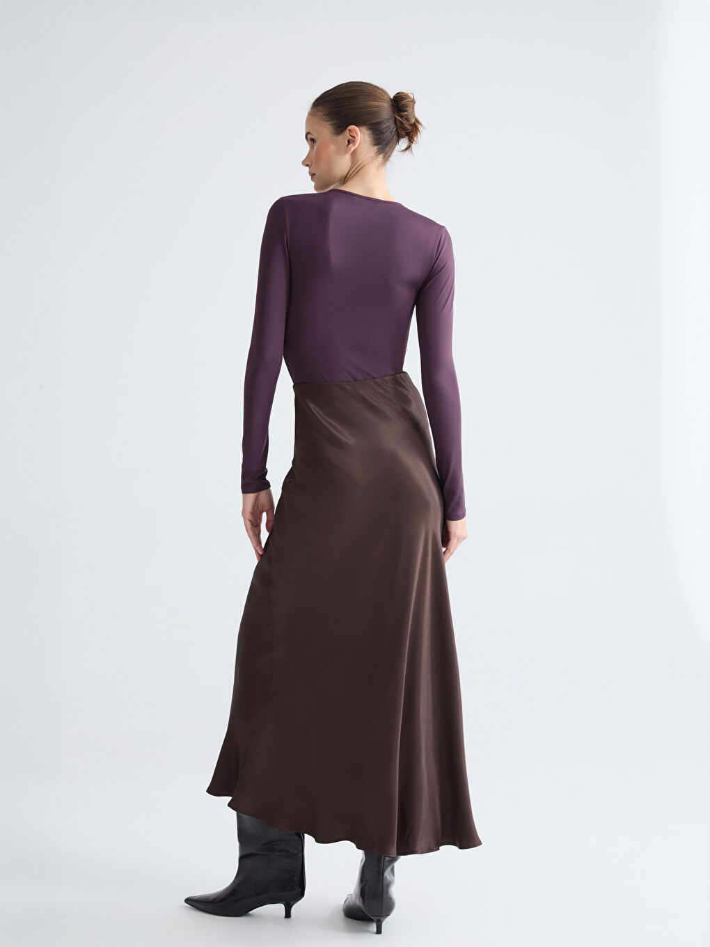 Kahverengi Beli Lastikli A Kesim Saten Etek-6