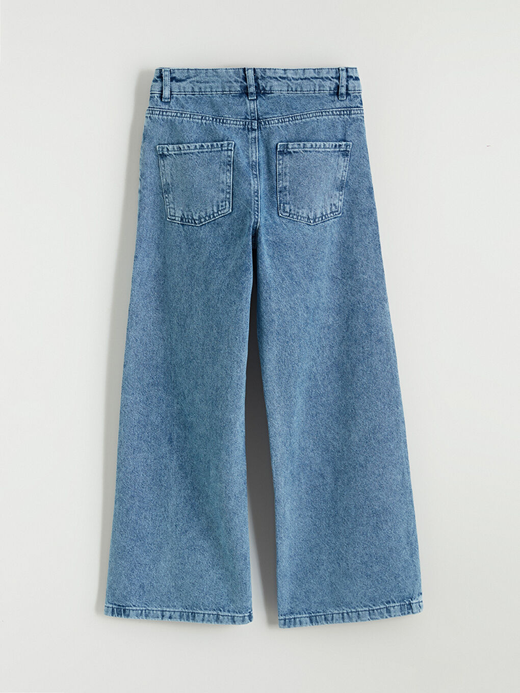 جینزی کچانی قاچ فراوان ڕازاوە بە بەردی ڕووشاو-3