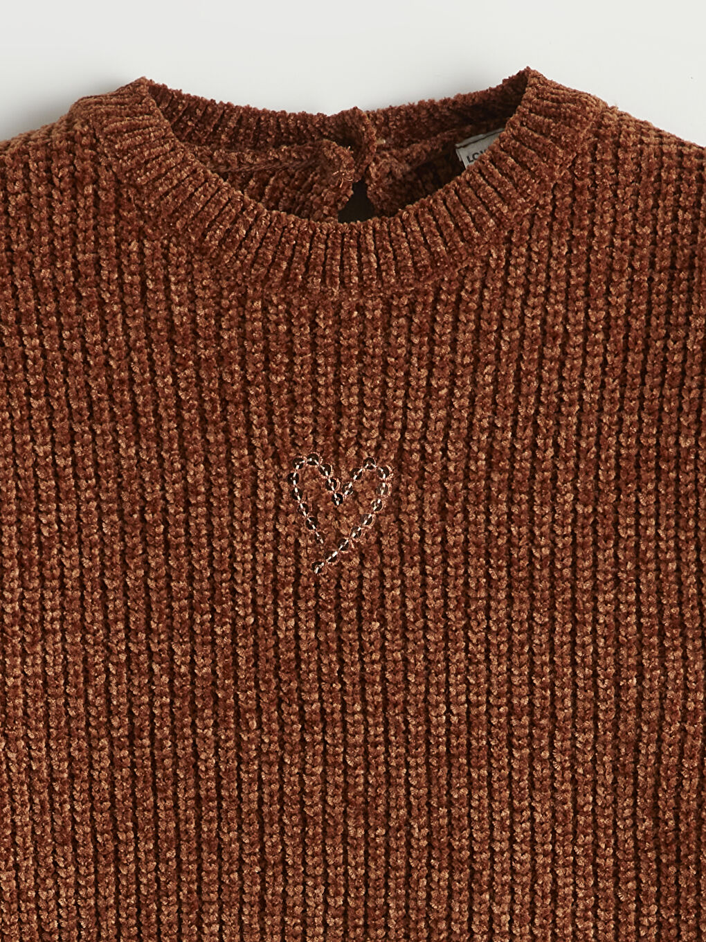 Kahverengi Kalp Nakışlı Kız Çocuk Triko Kazak-1