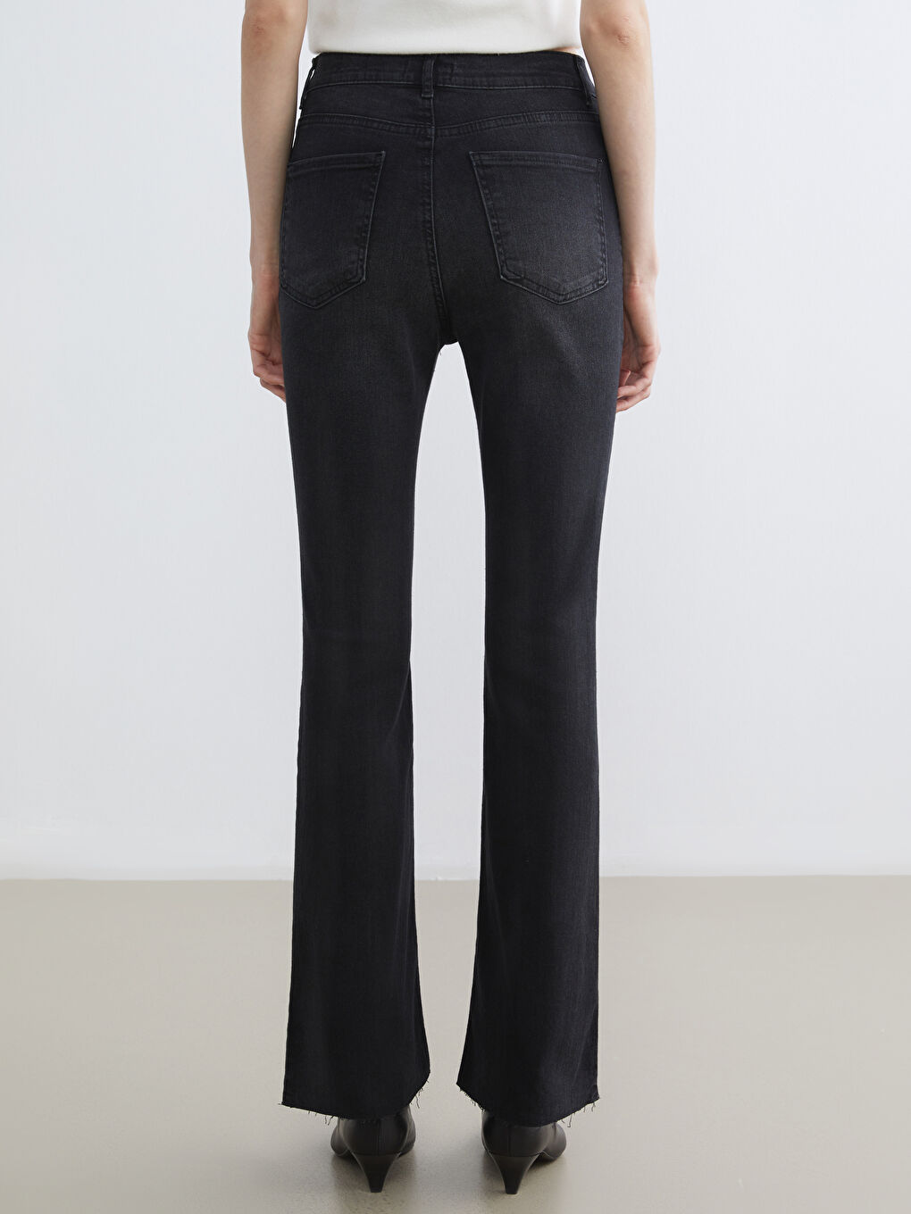 Mars Ausgestellte Damen Jeans-3