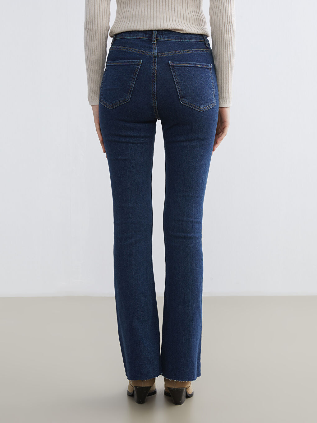 Žena INDIGO Traperice-3